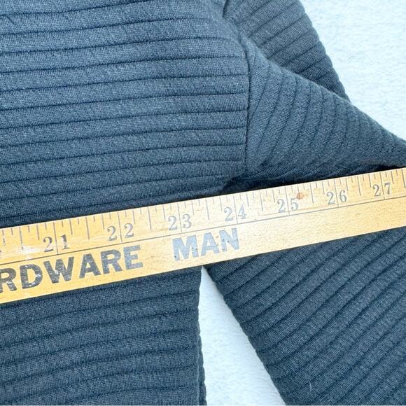 Fabletics Bre Long-Sleeve Tunic Top Sweatshirt Textured Faux Leather Look Size L - Picture 14 of 15